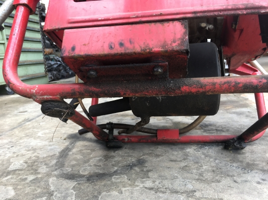 ขายเครื่องดับเพลิงเก่าญี่ปุ่น พร้อมอุปกรณ์ตามรูป เครื่องเบนซิน 2 สูบ