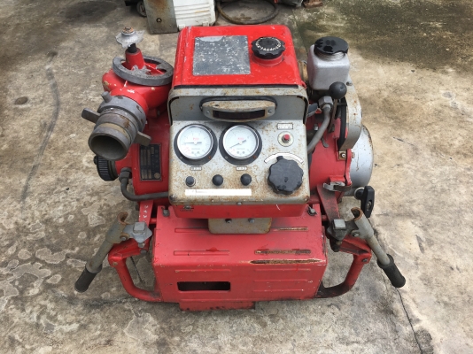 ขายเครื่องดับเพลิงเก่าญี่ปุ่น พร้อมอุปกรณ์ตามรูป เครื่องเบนซิน 2 สูบ