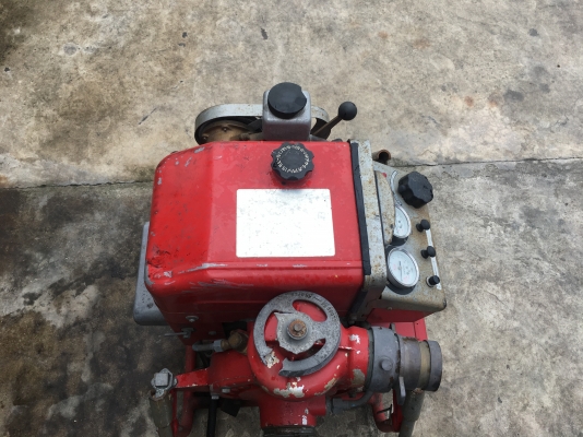 ขายเครื่องดับเพลิงเก่าญี่ปุ่น พร้อมอุปกรณ์ตามรูป เครื่องเบนซิน 2 สูบ