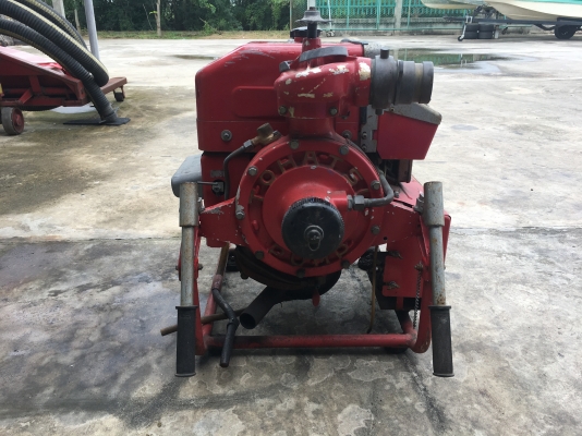 ขายเครื่องดับเพลิงเก่าญี่ปุ่น พร้อมอุปกรณ์ตามรูป เครื่องเบนซิน 2 สูบ