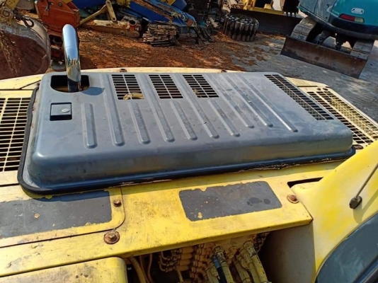 ขายจ้า..KOMATSU PC120-6 เก่านอกแท้  เดิมๆๆ  สภาพสวย ใช้งานมาแค่ 3,xxxชั่วโมง  พร้อมใช้  โทร 089-3818694 จ๊อย