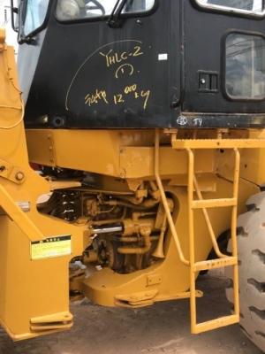 ขายรถตักล้อยาง CAT 936Z (4,XXX ชั่วโมง) นำเข้าเองจากญี่ปุ่น สภาพสวยพร้อมใช้ มีVDOการทำงานครับ