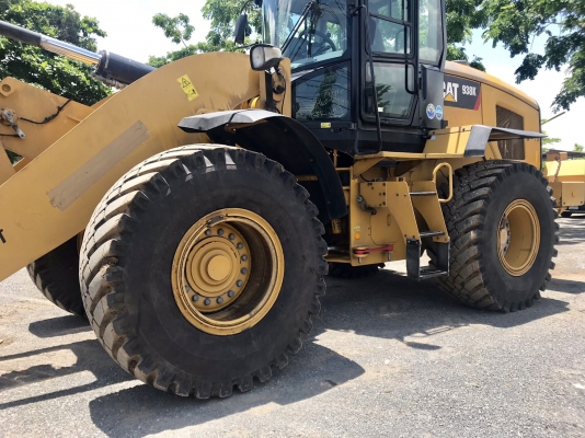 ขายรถตัก CATERPILLAR 938K นำเข้าจากญี่ปุ่น พร้อมใช้ครับ ติดต่อ 063-9316985 ID LINE : 0639316985 ครับ