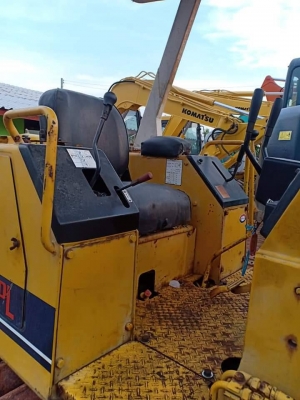 ขายจ้า KOMATSU D20PL-6 เก่านอกแท้  เดิมๆๆ  เครื่องปั๊มแห้ง  ใช้งานมาน้อย โทร 089-7462641 สุวรรณี