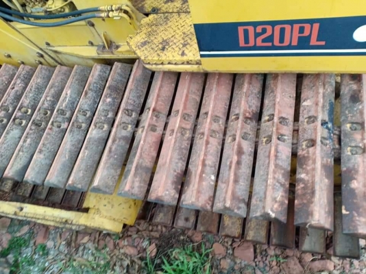 ขายจ้า KOMATSU D20PL-6 เก่านอกแท้  เดิมๆๆ  เครื่องปั๊มแห้ง  ใช้งานมาน้อย โทร 089-7462641 สุวรรณี