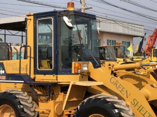 ขายรถตักล้อยาง KOMATSU WA100-1 นำเข้าเองจากญี่ปุ่น สภาพสวยพร้อมใช้ มีVDOการทำงานครับ