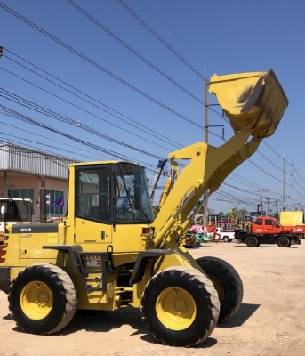 ขายรถตักล้อยาง KOMATSU WA100-3 นำเข้าเองจากญี่ปุ่น สภาพสวยพร้อมใช้ มีVDOการทำงานครับ