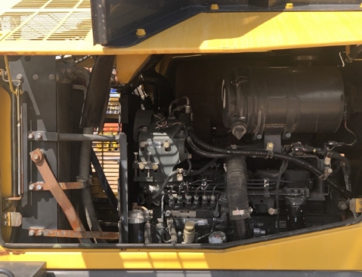 ขายรถตักล้อยาง KOMATSU WA320-5 รถนอกนำเข้าจากญี่ปุ่น สภาพสวยพร้อมใช้