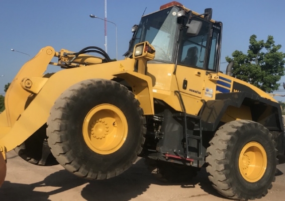 ขายรถตักล้อยาง KOMATSU WA320-5 รถนอกนำเข้าจากญี่ปุ่น สภาพสวยพร้อมใช้