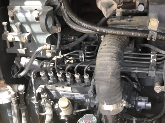 ขายรถตักล้อยาง KOMATSU WA320-5 รถนอกนำเข้าจากญี่ปุ่น สภาพสวยพร้อมใช้