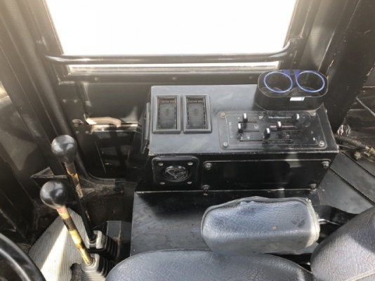 ขายรถตักล้อยาง TCM 830-2 (เท่าเทียบ WA100) (4,XXX ชั่วโมง) นำเข้าเองจากญี่ปุ่น สภาพสวยพร้อมใช้ มีVDOการทำงานครับ ขายรถตักล้อยาง TCM 830-2 (เท่าเทียบ WA100) (4,XXX ชั่วโมง) นำเข้าเองจากญี่ปุ่น สภาพสวยพร้อมใช้ มีVDOการทำงานครับ