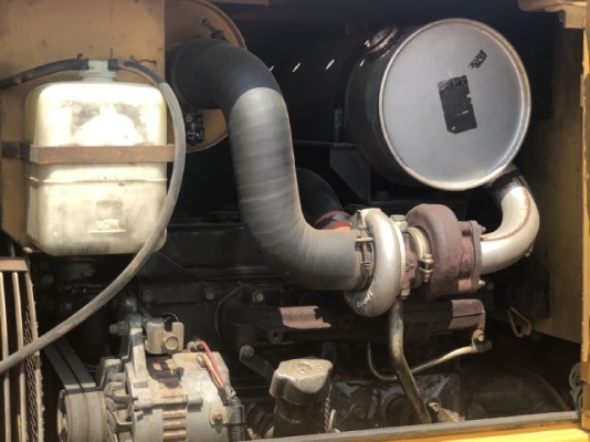 ขายรถตักล้อยาง TCM E830 นำเข้าเองจากญี่ปุ่น สภาพสวยพร้อมใช้ มีVDOการทำงานครับ