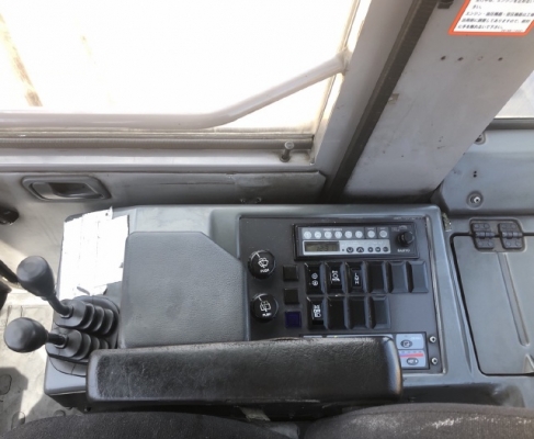 ขายรถตักล้อยาง TCM L27 (เทียบเท่า WA300) นำเข้าเองจากญี่ปุ่น สภาพสวยพร้อมใช้ มีVDOการทำงานครับ