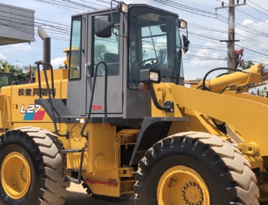 ขายรถตักล้อยาง TCM L27 (เทียบเท่า WA300) นำเข้าเองจากญี่ปุ่น สภาพสวยพร้อมใช้ มีVDOการทำงานครับ