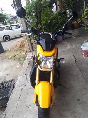 รุ่นใหม่ปัจจุบัน Honda Zoomer X สีเหลืองดำ ปี 2559 เรือนไมล์ดิจิตอล สวยสปอร์ตมาก ราคาถูก รุ่นใหม่ปัจจุบัน Honda Zoomer X สีเหลืองดำ ปี 2559 เรือนไมล์ดิจิตอล สวยสปอร์ตมาก ราคาถูก