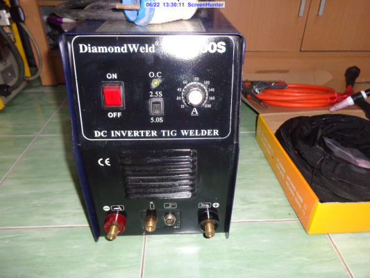 ขายเครื่องเชื่อมอาร์กอน 200 A ตู้ใหญ่ ยี่ห้อ DiamondWeld รุ่น TIG200s