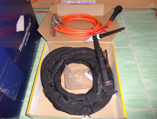 ขายเครื่องเชื่อมอาร์กอน 200 A ตู้ใหญ่ ยี่ห้อ DiamondWeld รุ่น TIG200s