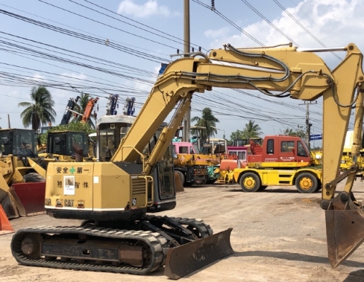 ขายรถขุด CAT 307SSR (3,XXX ชั่วโมง) นำเข้าเองจากญี่ปุ่น สภาพสวยพร้อมใช้ มีVDOการทำงานครับ