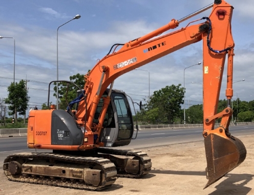 ขายรถขุด HITACHI ZX135US นำเข้าเองจากญี่ปุ่น สภาพสวยพร้อมใช้ มีVDOการทำงานครับ