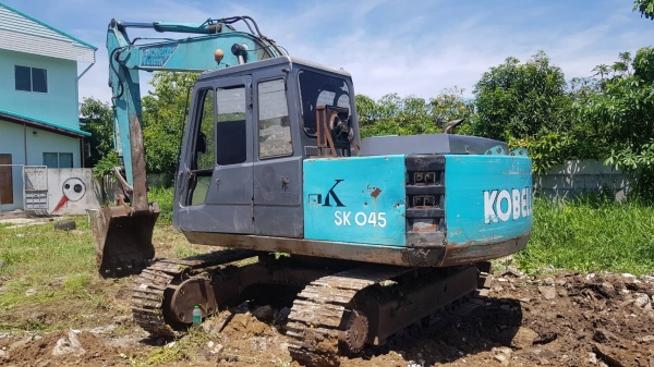 ขาย 515,000 KOBELCO sk 045 เก่านอก 5,000 ชม.แท้ เครื่องดี ปั้มแรง เอวแน่น ช่วงล่างเต็มสวย รถพร้อมใช้ เอกสารใบประมูล รถอยู่ นครปฐม 090-772-3710 090-772-3708