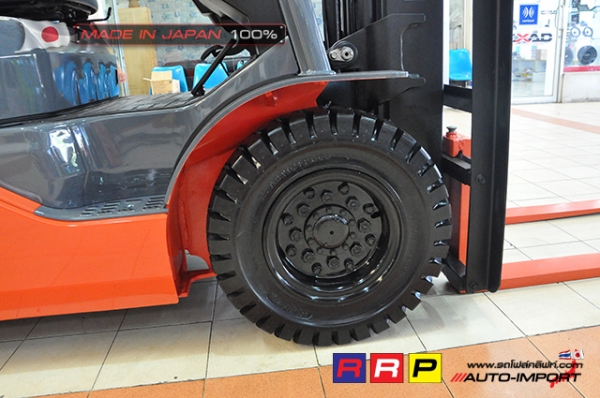 ขายรถโฟล์คลิฟท์มือสอง TOYOTA รุ่น 8FD25 35836 นำเข้าจากประเทศญี่ปุ่น 100\% ไม่เคยใช้งานในไทย