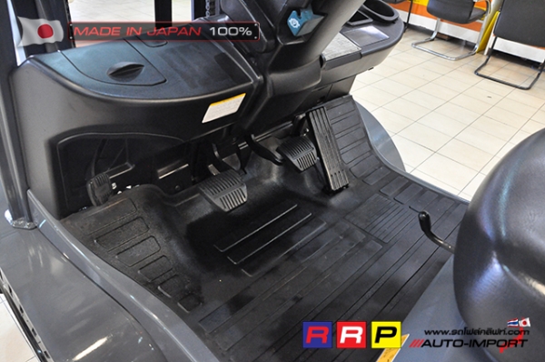 ขายรถโฟล์คลิฟท์มือสอง TOYOTA รุ่น 8FD25 35836 นำเข้าจากประเทศญี่ปุ่น 100\% ไม่เคยใช้งานในไทย