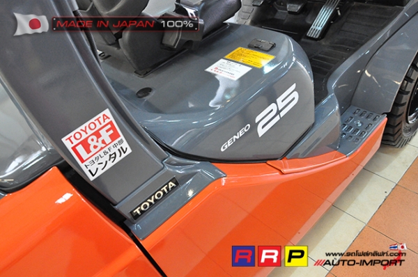 ขายรถโฟล์คลิฟท์มือสอง TOYOTA รุ่น 8FD25 35836 นำเข้าจากประเทศญี่ปุ่น 100\% ไม่เคยใช้งานในไทย