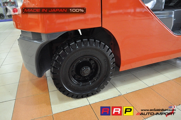 ขายรถโฟล์คลิฟท์มือสอง TOYOTA รุ่น 8FD25-37578 นำเข้าจากประเทศญี่ปุ่น 100\% ไม่เคยใช้งานในไทย