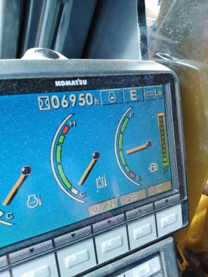 ขายด่วน!! KOMATSU PC130-8 สภาพสวยค่ะ