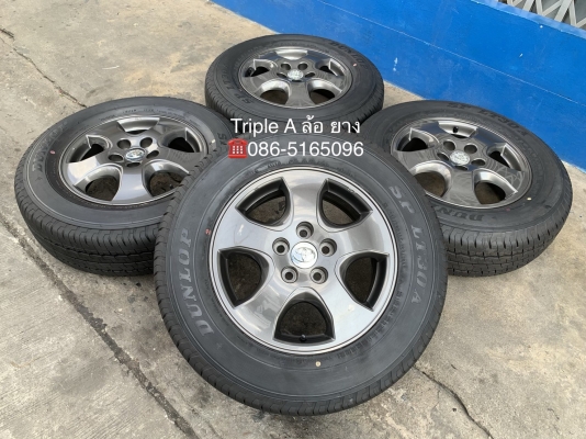 ล้อแม็ก Toyota Vigo Champ สีเทาดำ ขอบ 16 พร้อมยางใหม่ป้ายแดง 215-70-16 Dunlop ปี 19 แม็กสวย ยางตุ่มอลัง เส้นสีจัดจ้าน