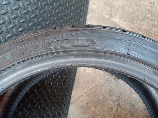 TOYO TR1 205/40R17 ยางญี่ปุ่น ปี19 เส้นละ 4,100 บาท TOYO TR1 205/40R17 ยางญี่ปุ่น ปี19 เส้นละ 4,100 บาท