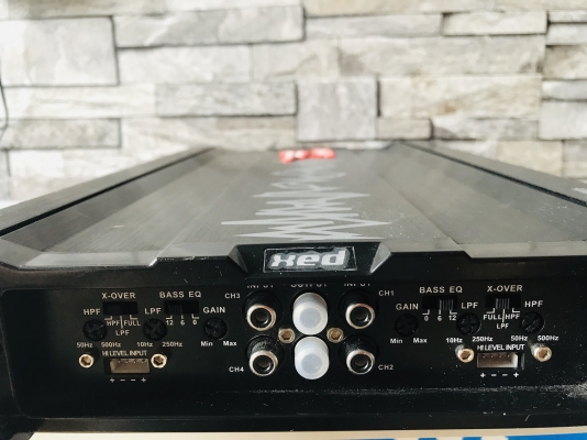 amp 4 ch cervin vega 800.4