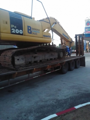 ขายด่วน!! KOMATSU PC 200-7 ค่ะ