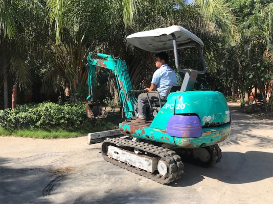 (ลดกระหน่ำ)ขายKOMATSU PC20-7 คอนโทลน้ำมัน ปั้มแรง สวยเดิมจากญี่ปุ่น ทำงานสมบูรณ์ทุกระบบ รับรองไม่ผิดหวัง 225,000 เท่านั้น!!