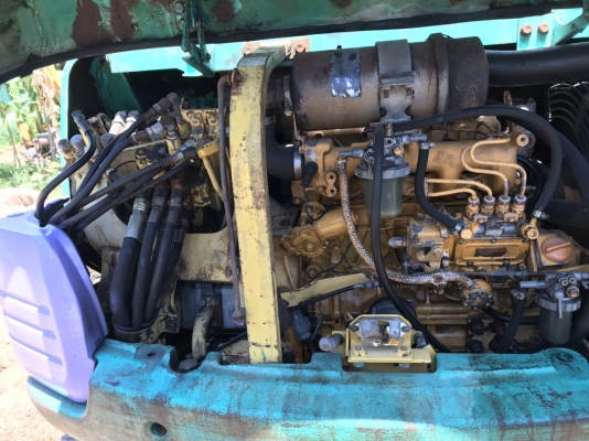 รถแบคโฮ KOMATSU