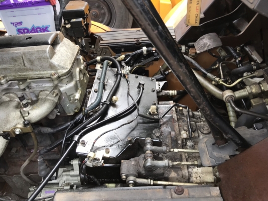 รถโฟล์คลิฟท์ TOYOTA 3.5 ตัน เสาสูง 5 เมตร เครื่องเบนซินเงียบกริบ งานอกแท้ยาวพิเศษ รถพร้อมใช้งาน ราคา 265,000 บาท โทร.081-3097045 รถโฟล์คลิฟท์ TOYOTA 3.5 ตัน เสาสูง 5 เมตร เครื่องเบนซินเงียบกริบ งานอกแท้ยาวพิเศษ รถพร้อมใช้งาน ราคา 265,000 บาท โทร.081-3097045