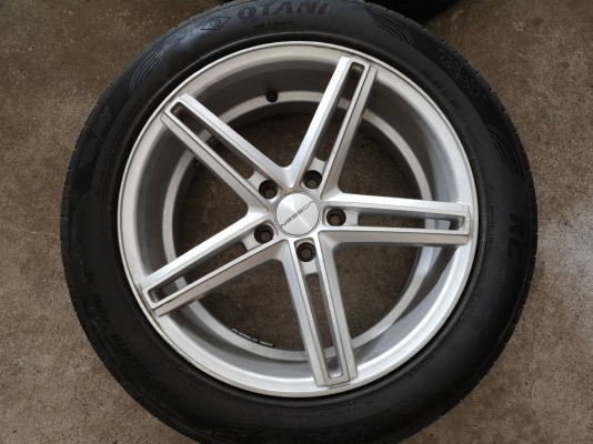ขายล้อ VOSSEN CV5 (งานใหม่) ขายล้อ VOSSEN CV5 (งานใหม่)