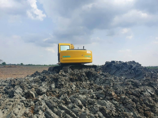 ขายรถแบคโฮ KOMATSU PC120-6E เอกสารอินวอย ราคา 680000