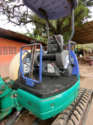 ขายรถขุดแบคโฮ KOMATSU 35MR-1 ขนาดPc35  รถเก่านอกแท้100\% #คอลโทนสั้นปั้มนิ้ว เครื่องแน่น ระบบไว รถพร้อมใช้งาน เอกสารใบอินวอยครบ              ????ราคา 430,000 ต่อรองได้???? ☎️ติดต่อ 096-3268553 (สถิตย์พันธ์) ????ID LINE 0963268553 ร้านรุ่งเจริญแทรกเตอร์ อำเ