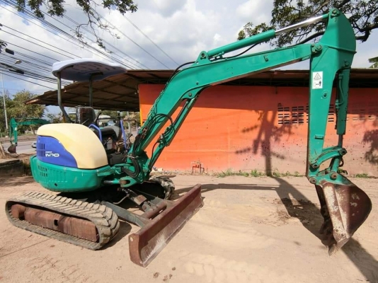 ขายรถขุดแบคโฮ KOMATSU 35MR-1 ขนาดPc35  รถเก่านอกแท้100\% #คอลโทนสั้นปั้มนิ้ว เครื่องแน่น ระบบไว รถพร้อมใช้งาน เอกสารใบอินวอยครบ              ????ราคา 430,000 ต่อรองได้???? ☎️ติดต่อ 096-3268553 (สถิตย์พันธ์) ????ID LINE 0963268553 ร้านรุ่งเจริญแทรกเตอร์ อำเ