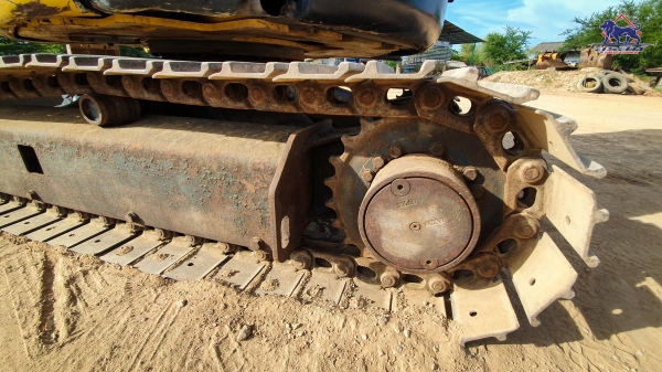 ขายดาวน์ KOMATSU PC30MR-3 ใช้งาน 1 พันชั่วโมง PM 2,500 ช.ม. สภาพนางฟ้า ขายดาวน์ KOMATSU PC30MR-3 ใช้งาน 1 พันชั่วโมง PM 2,500 ช.ม. สภาพนางฟ้า