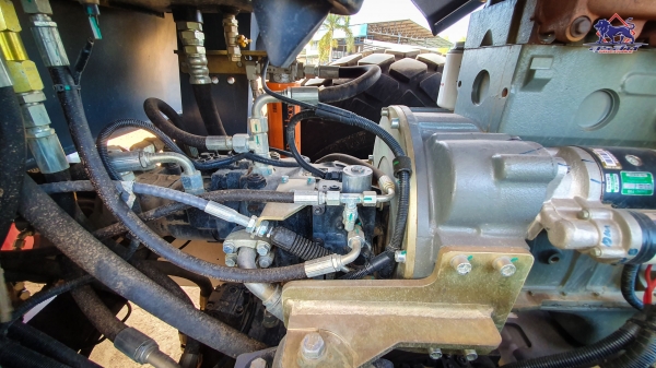 ขายรถบดสั่นสะเทือน 2 เพลา DYNAPAC CA250D รุ่นล่าสุด (รถเด็มโมให้ลูกค้าทดลองใช้)