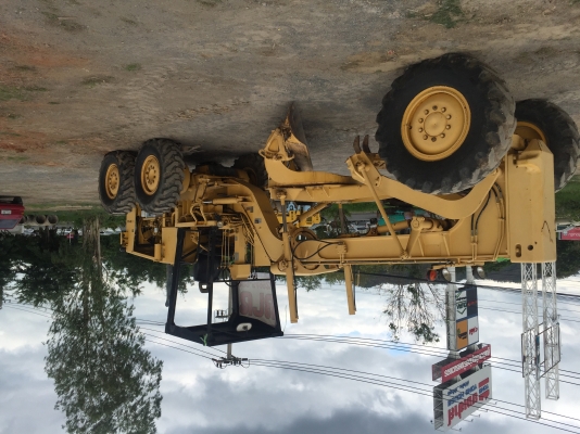 ขาย รถ เกรด Komatsu gb611a