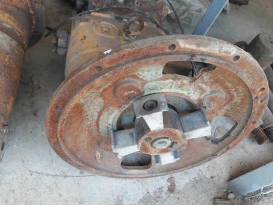 ขายปั้มไฮดรอลิคสำหรับรถขุดรถขนาด 10-12 ตัน เป็นปั๊มนิ้ว สามารถดัดแปลงใส่ได้หลายรุ่น ตัวปั๊มถอดมาจากรถขุด Sumitomo F265 มีของอยู่ 2 ตัว ขายปั้มไฮดรอลิคสำหรับรถขุดรถขนาด 10-12 ตัน เป็นปั๊มนิ้ว สามารถดัดแปลงใส่ได้หลายรุ่น ตัวปั๊มถอดมาจากรถขุด Sumitomo F265 มีของอยู่ 2 ตัว