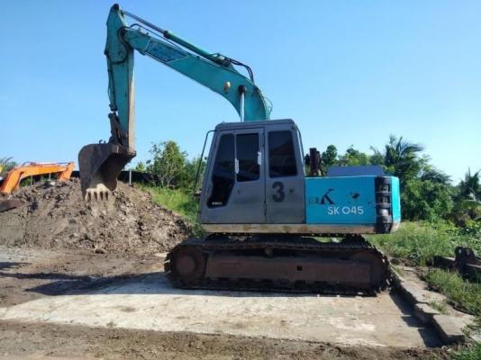 ขาย 515,000 KOBELCO SK120 MARK 2  เก่านอก 5,000 ชม.แท้ เครื่องดี ปั้มแรง เอวแน่น ช่วงล่างเต็มสวย รถพร้อมใช้ เอกสารใบประมูล  รถอยู่  นครปฐม  โทร 0626426323