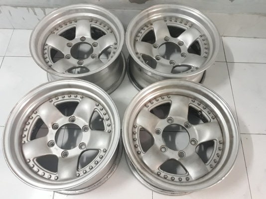 ล้อ Bradley แท้ขอบ 15 หน้าตื้น-หลังลึก ล้อ Bradley แท้ขอบ 15 หน้าตื้น-หลังลึก