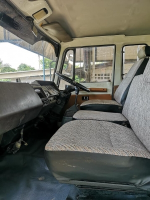 ขาย6ล้อFF17 ยาว7เมตร เครน3ตัน แอรเย้น เครื่องดี คัชชีสวย ทะเบียนพร้อม