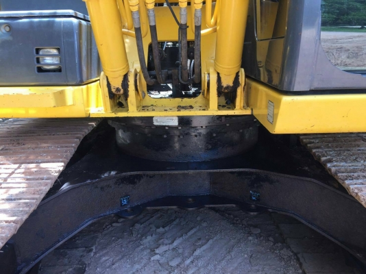 ขายรถแบคโฮ SUMITOMO SH210 ไมล์ 8500 ชม.ราคา 1650000 ขายรถแบคโฮ SUMITOMO SH210 ไมล์ 8500 ชม.ราคา 1650000
