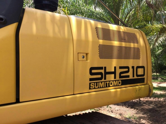 ขายรถแบคโฮ SUMITOMO SH210 ไมล์ 8500 ชม.ราคา 1650000 ขายรถแบคโฮ SUMITOMO SH210 ไมล์ 8500 ชม.ราคา 1650000