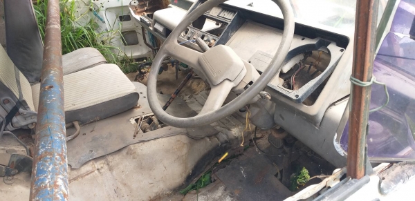 คัสซี NISSAN